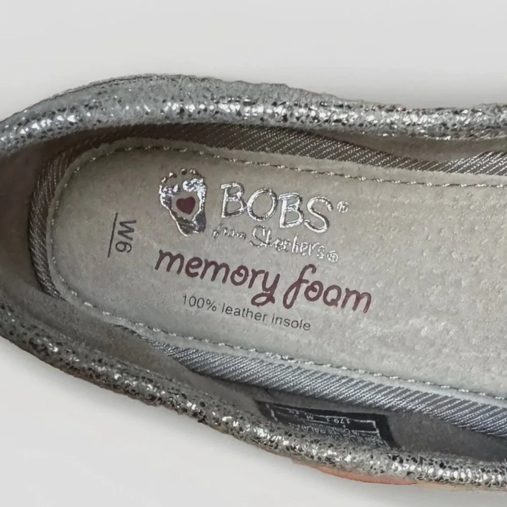 (6) BOBS Memory Foam Mottled Silver & Silver Beaded Slip-ons